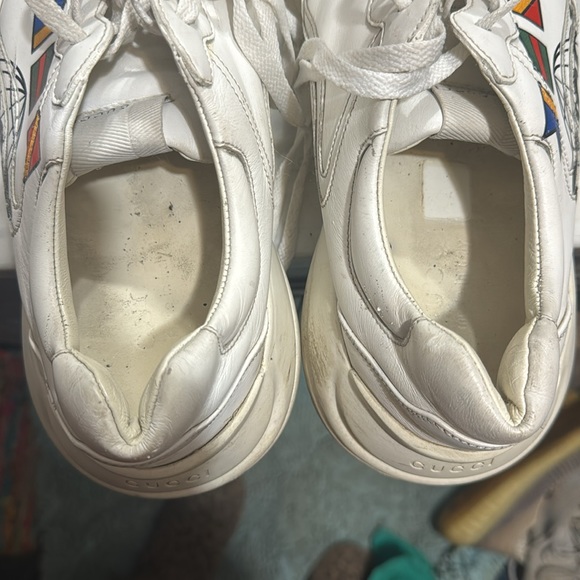 Gucci gym shoes - Picture 8 of 9